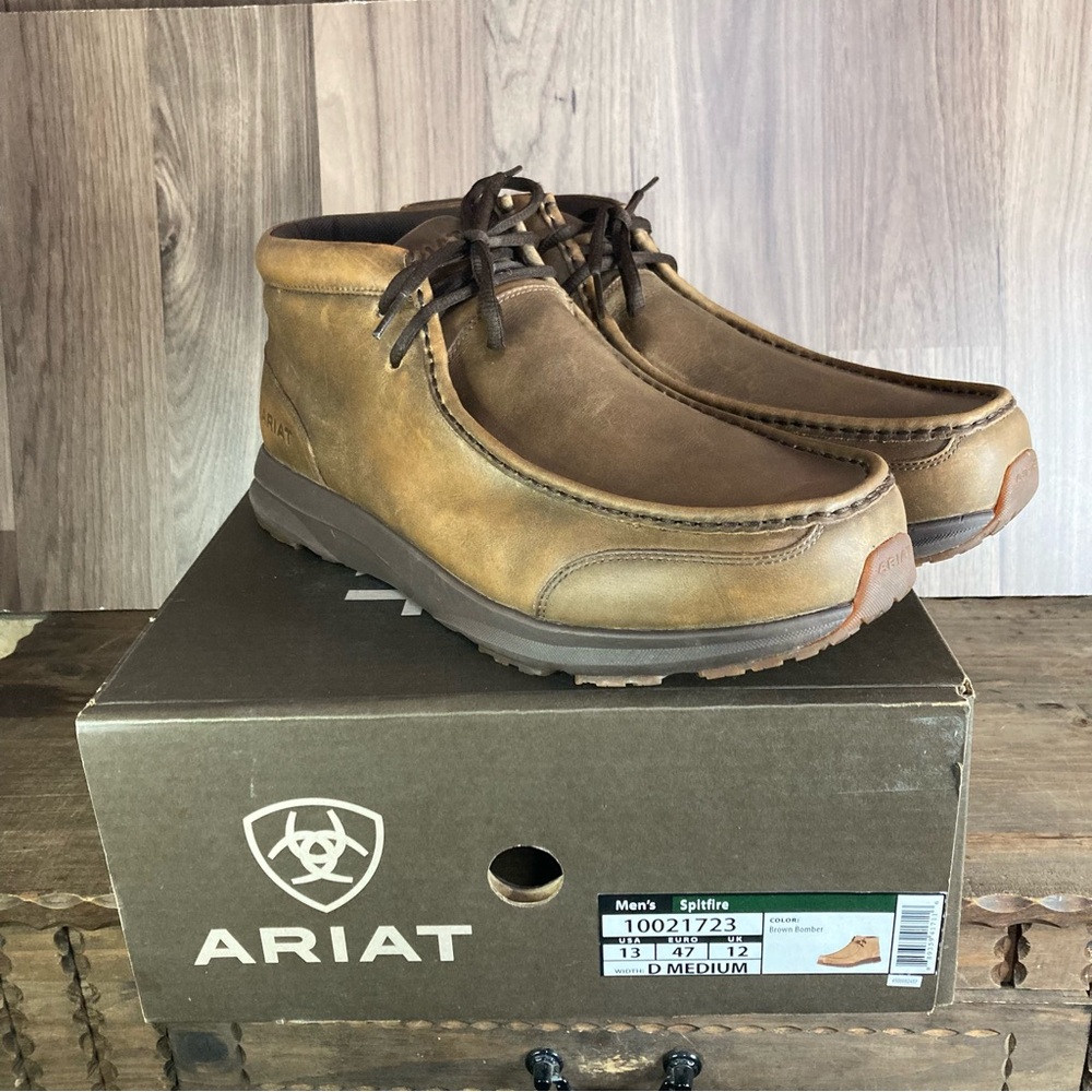 NIB Ariat Spitfire Brown Bomber Chukka